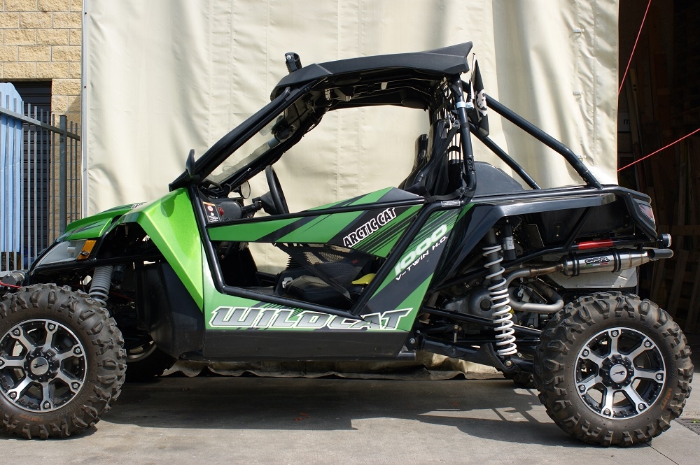 Esapament GPR compatibil cu Artic Cat Wild Cat 1000  2012 Evacuare slip-on omologata, inclusiv db killer detașabil și cot de legătură,Deeptone Atv