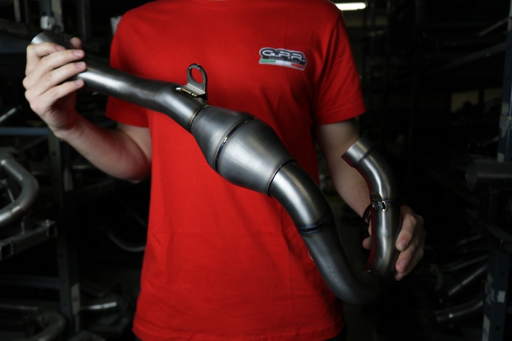 Esapament GPR compatibil cu Honda Crf 250 R 2022 Sistem complet de evacuare de curse, inclusiv db killer/parascântei detașabil,Pentacross FULL Titanium