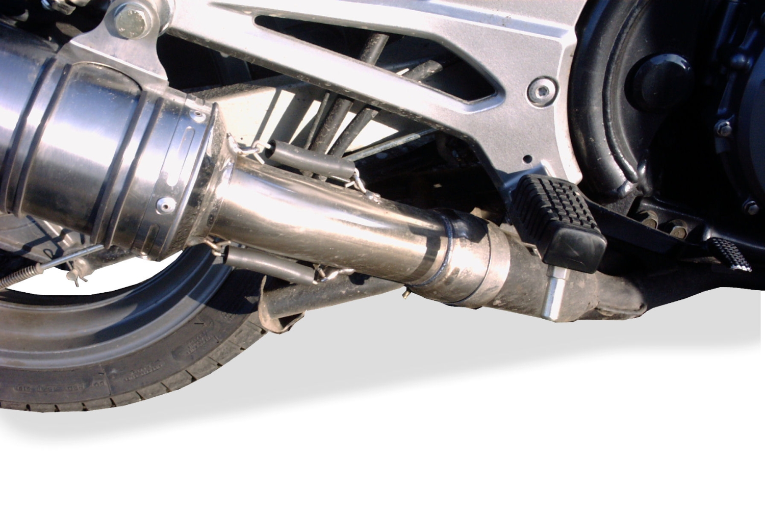 Esapament GPR compatibil cu Kawasaki ER 5 1996 Evacuare slip-on omologata, inclusiv db killer detașabil și cot de legătură,Trioval