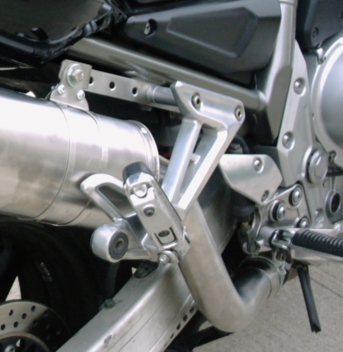   Yamaha Fzs 1000 Fazer 2001 Evacuare slip-on omologata, inclusiv db killer detașabil și cot de legătură,Furore Nero