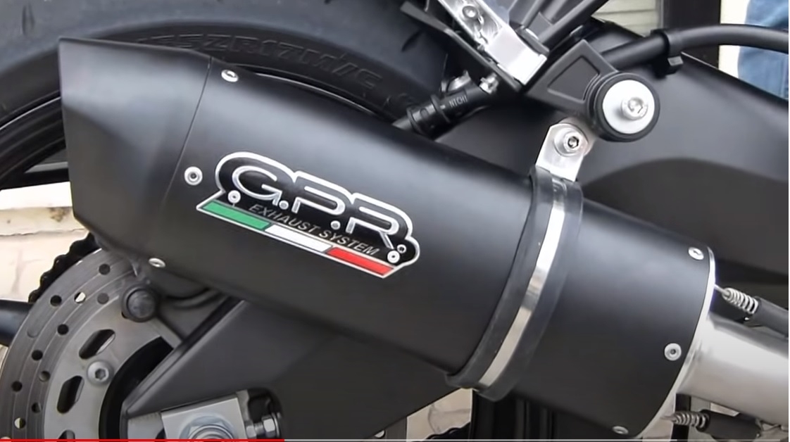 Exhaust compatible with Yamaha Fz 8 2010-2016, Furore Nero, Homologated legal slip-on exhaust including removable db killer and link pipe