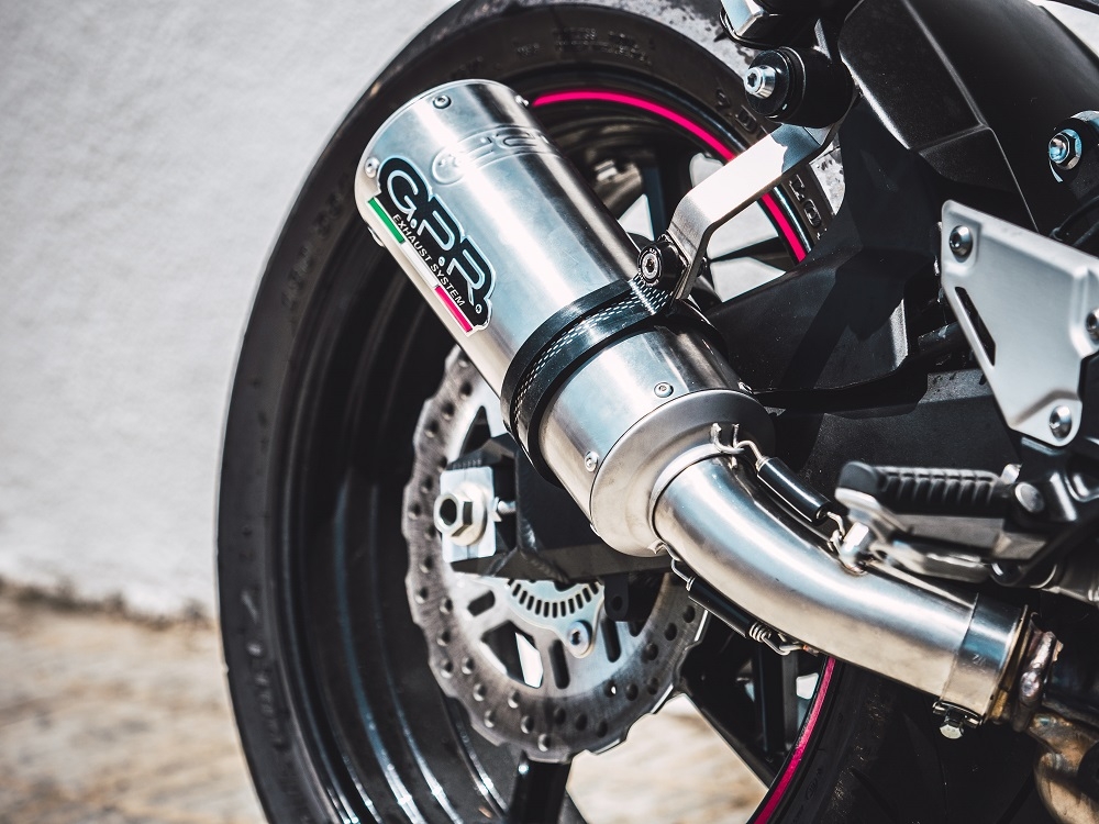 Esapament GPR compatibil cu Kawasaki Z 900 2017 Evacuare slip-on omologata, inclusiv db killer detașabil și cot de legătură,M3 Inox 