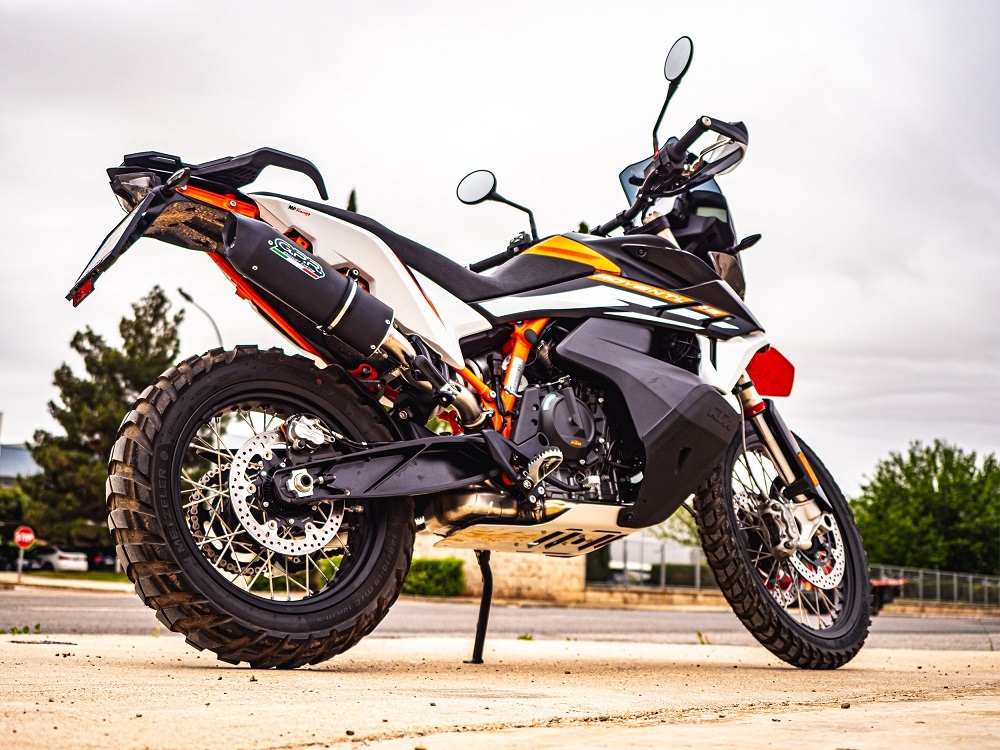 Esapament GPR compatibil cu Husqvarna Norden 901 2022 Evacuare slip-on omologata, inclusiv db killer detașabil și cot de legătură,Furore Evo4 Nero