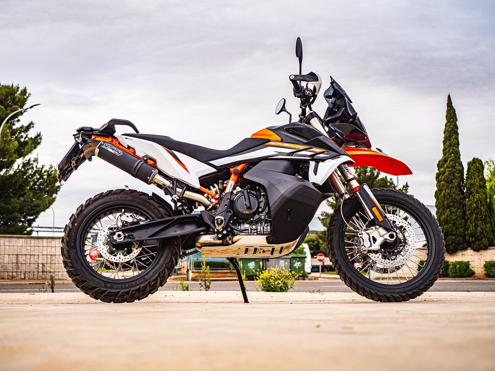 Esapament GPR compatibil cu Husqvarna Norden 901 2022 Evacuare slip-on omologata, inclusiv db killer detașabil și cot de legătură,M3 Black Titanium