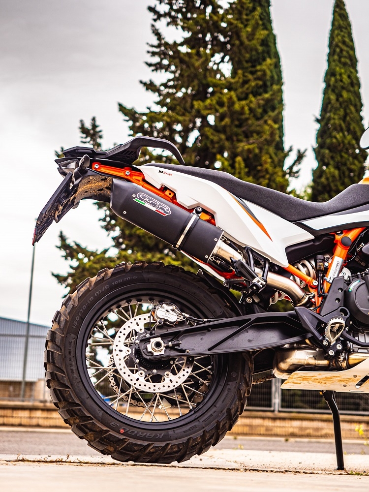 Esapament GPR compatibil cu Husqvarna Norden 901 2022 Evacuare slip-on omologata, inclusiv db killer detașabil și cot de legătură,Furore Evo4 Nero