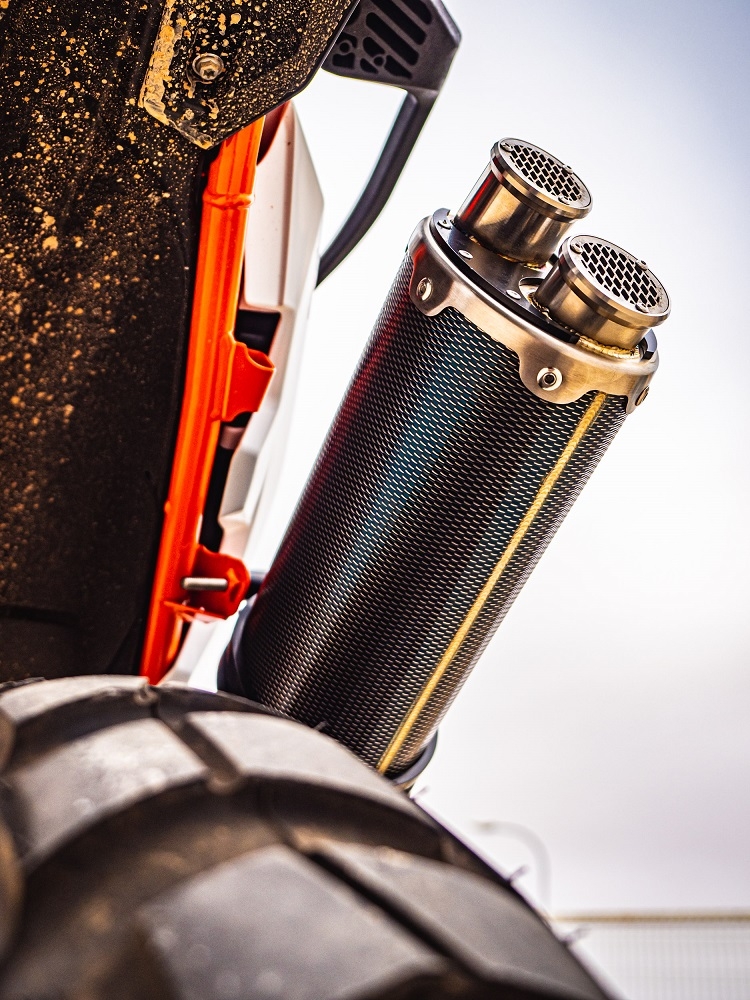 Esapament GPR compatibil cu Ktm SMT 890 2023 Evacuare slip-on omologata, inclusiv db killer detașabil și cot de legătură,Dual Poppy
