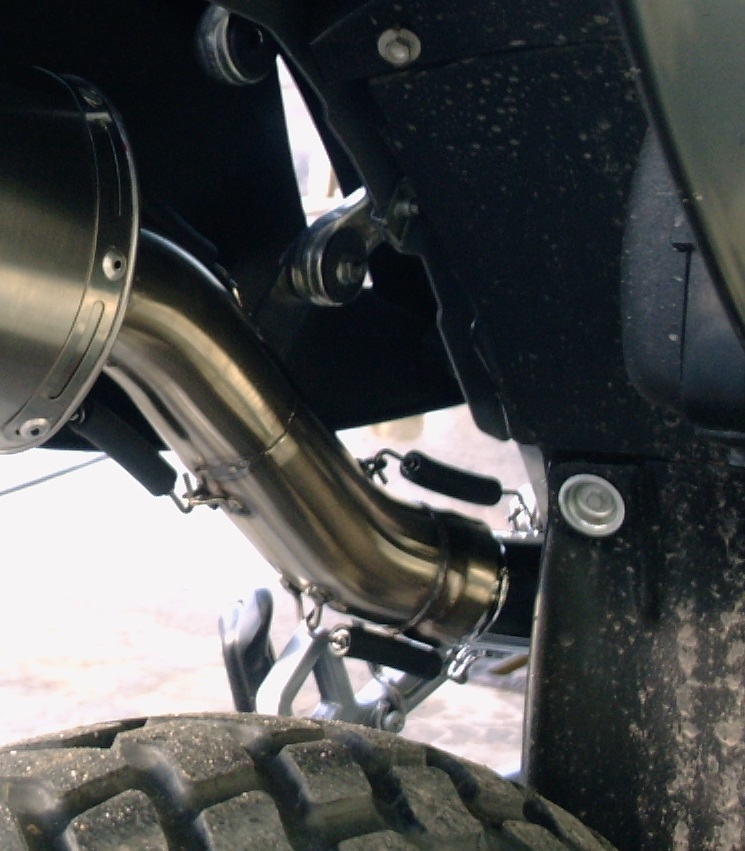 Esapament GPR compatibil cu Ktm EGS Adventure - LC4  1999 Evacuare slip-on omologata, inclusiv db killer detașabil și cot de legătură,Albus Ceramic