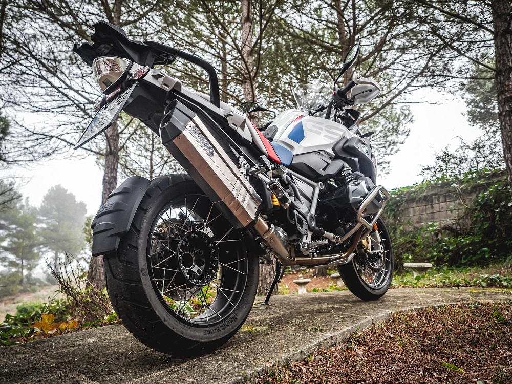 Esapament GPR compatibil cu Bmw R 1250 Gs -Adventure 2021 Evacuare slip-on omologata, inclusiv db killer detașabil și cot de legătură,Hyper Sonic Titanium