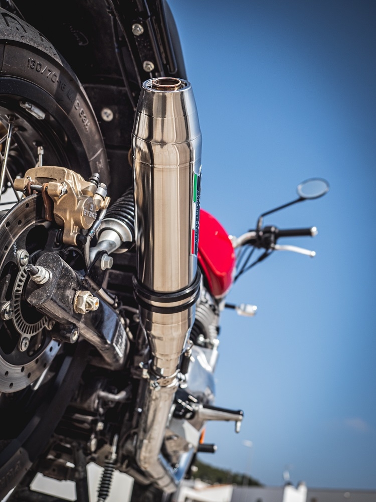 Exhaust compatible with Royal Enfield Continental 650 2019-2020, Deeptone Inox, Dual Homologated legal slip-on exhaust including removable db killers, link pipes and catalysts