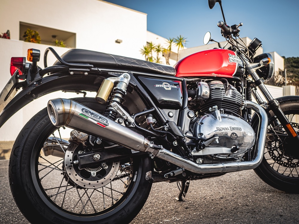 Esapament GPR compatibil cu Royal Enfield Interceptor 650 2019 Evacuare cu dublă omologare legală, inclusiv db killer detașabile, coturi de legătură și catalizatori,Powercone Evo