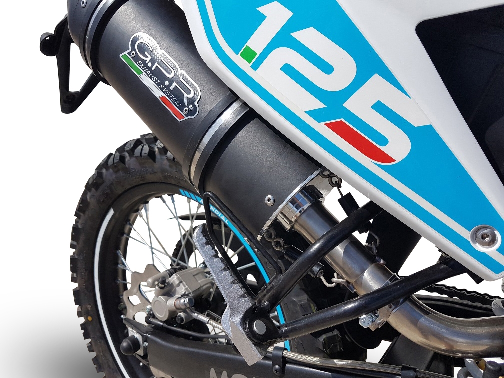 Esapament GPR compatibil cu UM Motorcycles Dsr SM - EX 125 2018 Evacuare slip-on omologata, inclusiv db killer detașabil, cot de legătură și catalizator,Furore Evo4 Nero