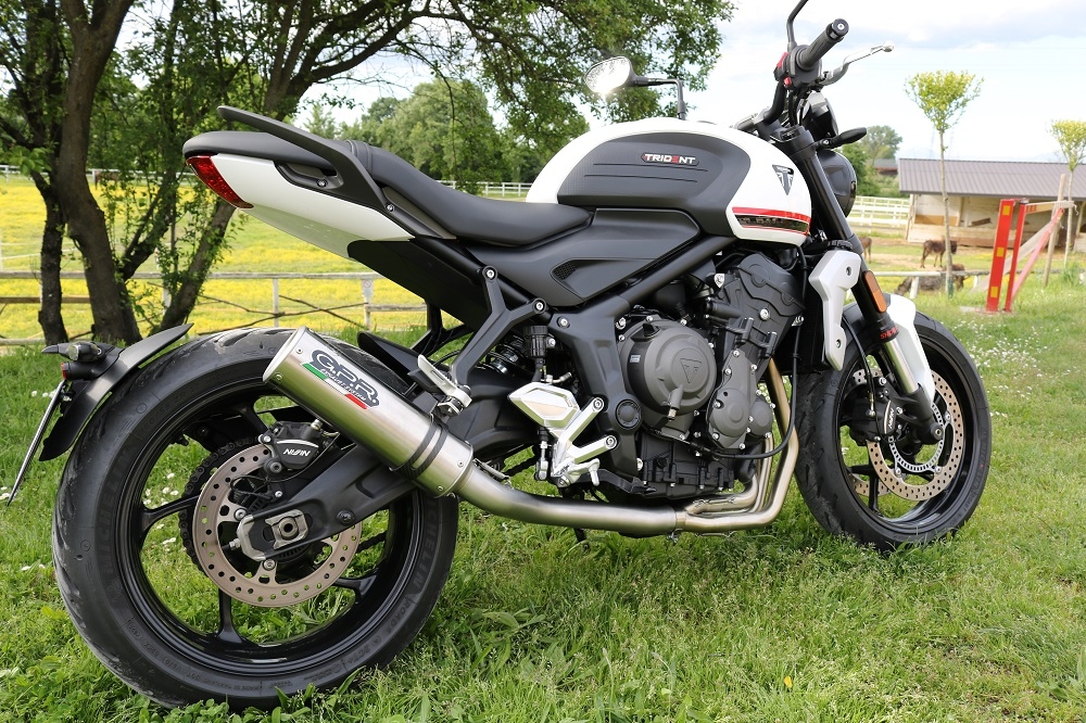 Esapament GPR compatibil cu Triumph Trident 660 2021 Sistem complet de evacuare legal omologat, inclusiv db killer și catalizator detașabil,M3 Inox 
