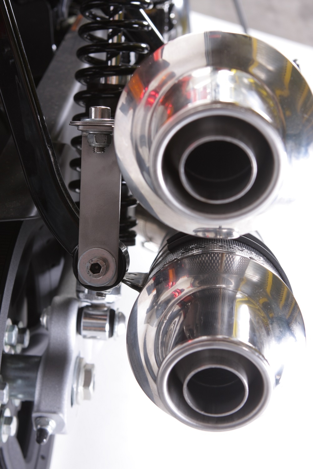 Esapament GPR compatibil cu Harley Davidson Xr 1200 2008 Evacuare cu dublă omologare legală, inclusiv db killers și coturi de legătură detașabile,Poppy Tondo