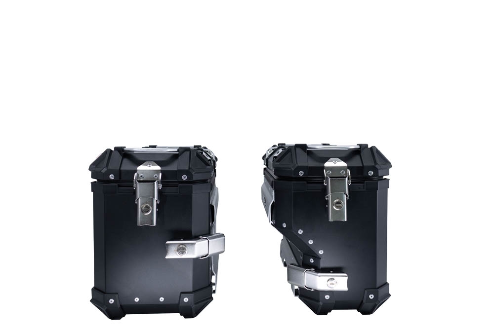 GPR TECH Uyumlu  Bmw F 850 Gs 2021/2023 e5 Zwart Pereche de cutii laterale din aluminiu cu partea dreaptă conturată, culoare neagră, cu suport specific pentru geantă Capacitate 38 litri + 32 litri.