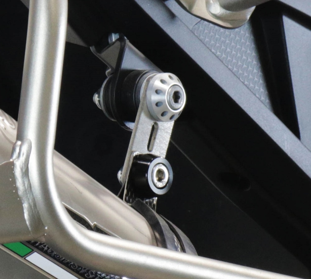 Exhaust compatible with Aprilia Tuareg 660 2021-2024, Furore Evo4 Nero, Homologated legal slip-on exhaust including removable db killer and link pipe
