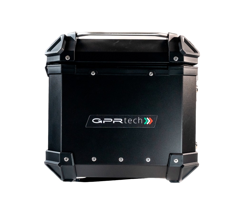 Top case GPR TECH  Bmw F 650 Gs Twin 2008/2018 Zwart Topcase din aluminiu, culoare neagră, cu placă specifică inclusă Capacitate 35 litri.