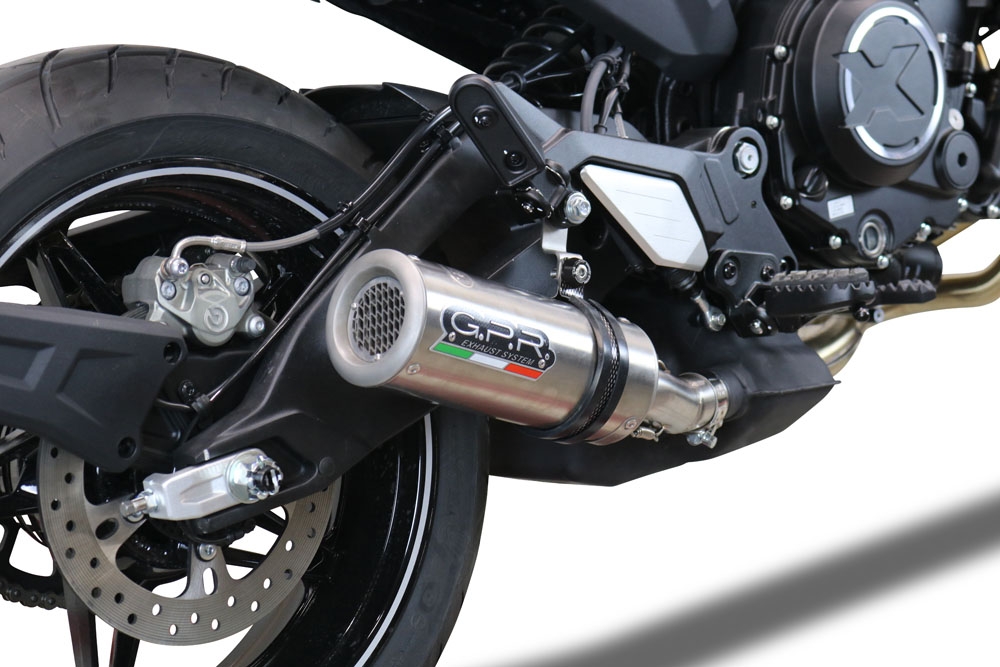 Esapament GPR compatibil cu Cf Moto 700 CL-X Adv 2022 Evacuare slip-on omologata, inclusiv db killer detașabil și cot de legătură,M3 Inox 