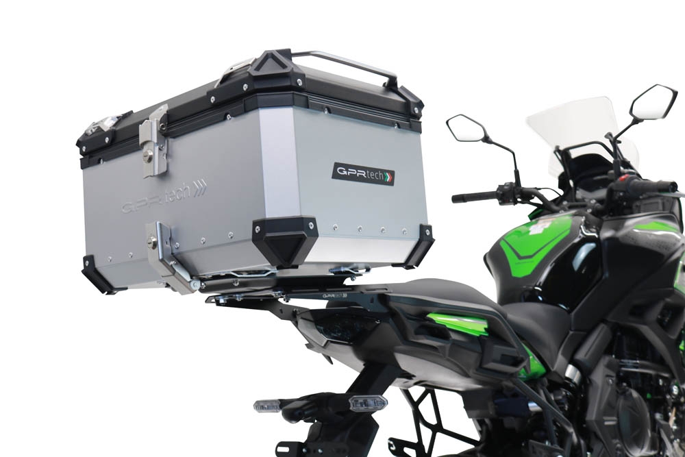 GPR TECH compatible with  Kawasaki Versys 650 2021/2022 e5 GPR TECH Top case in aluminum, silver color with specific plate included Capacity 45 LT.