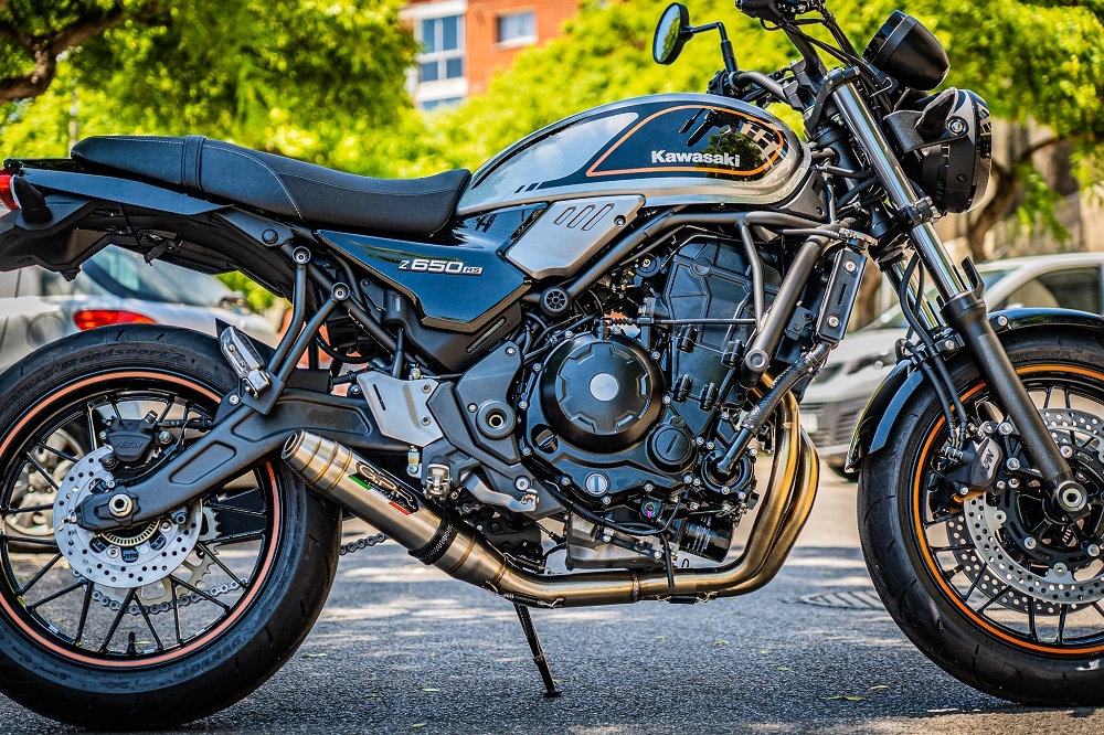 Exhaust compatible with Kawasaki Z 650 RS 2021-2023, Deeptone Inox, Homologated silencer for noise including full line,db killer and catalyst compliant for inspection