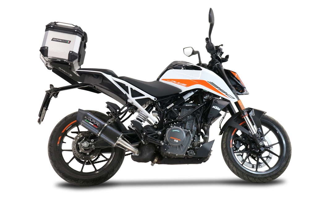 Top case GPR TECH  Ktm Duke 390 2021/2023 e5 Zilver Topcase din aluminiu, culoare argintie, inclusiv portbagaj și placă specifică Capacitate 26 litri.