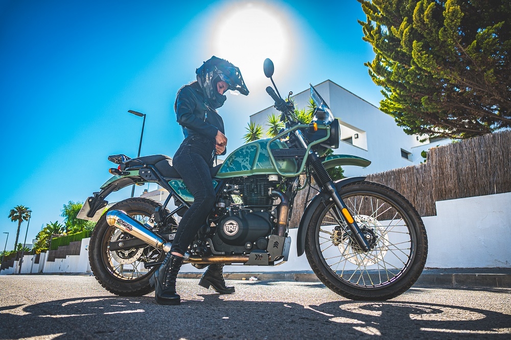 Esapament GPR compatibil cu Royal Enfield Himalayan 410 DIAM 42.5 2017 Evacuare slip-on omologata, inclusiv db killer detașabil, cot de legătură și catalizator,Powercone Evo