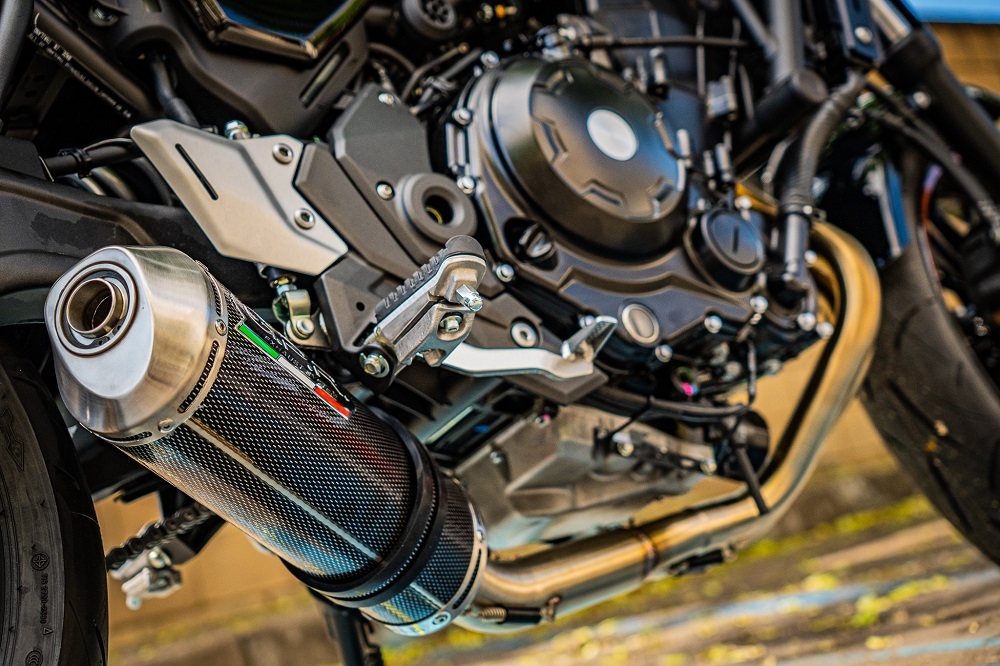 Esapament GPR compatibil cu Kawasaki Z 650 RS 2021 Amortizor omologat pentru zgomot, inclusiv linie completă, db killer și catalizator conform pentru inspecție,Satinox Poppy 
