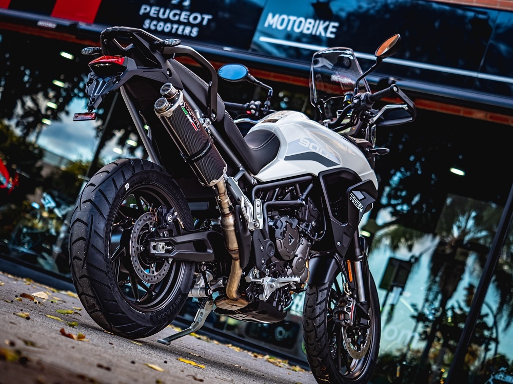 Esapament GPR compatibil cu Triumph Tiger 850 2020 Evacuare slip-on omologata, inclusiv db killer detașabil și cot de legătură,Dual Poppy