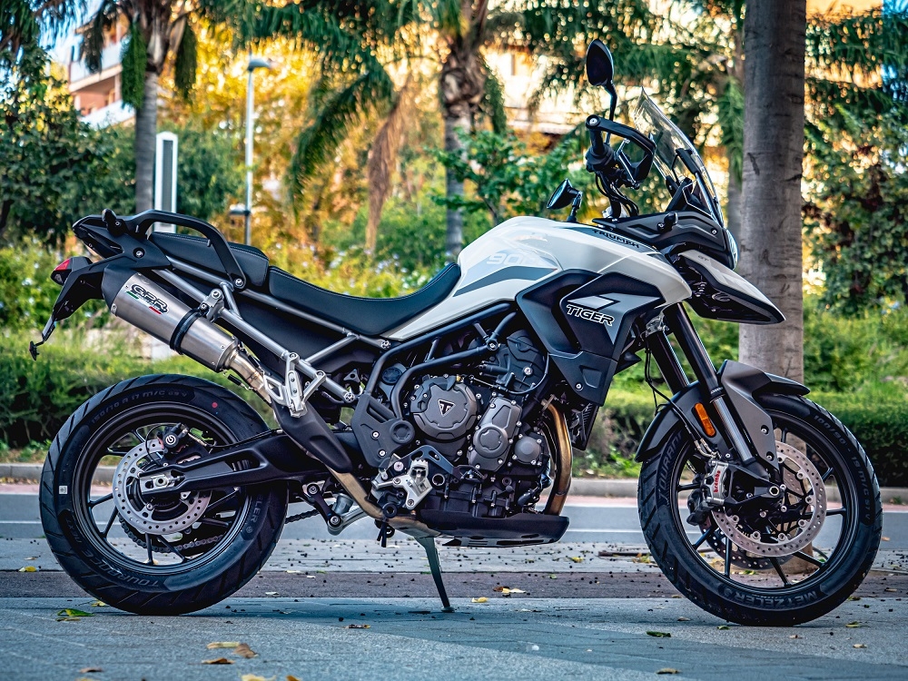 Esapament GPR compatibil cu Triumph Tiger 900 2020 Evacuare slip-on omologata, inclusiv db killer detașabil și cot de legătură,New Grand Prix Evo Titanium