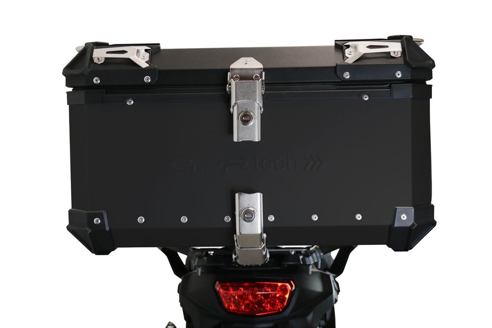 Top case GPR TECH  Suzuki V-Strom Dl 650 2017/2020 e4 Zwart Topcase din aluminiu, culoare neagră, cu placă specifică inclusă Capacitate 55 litri.