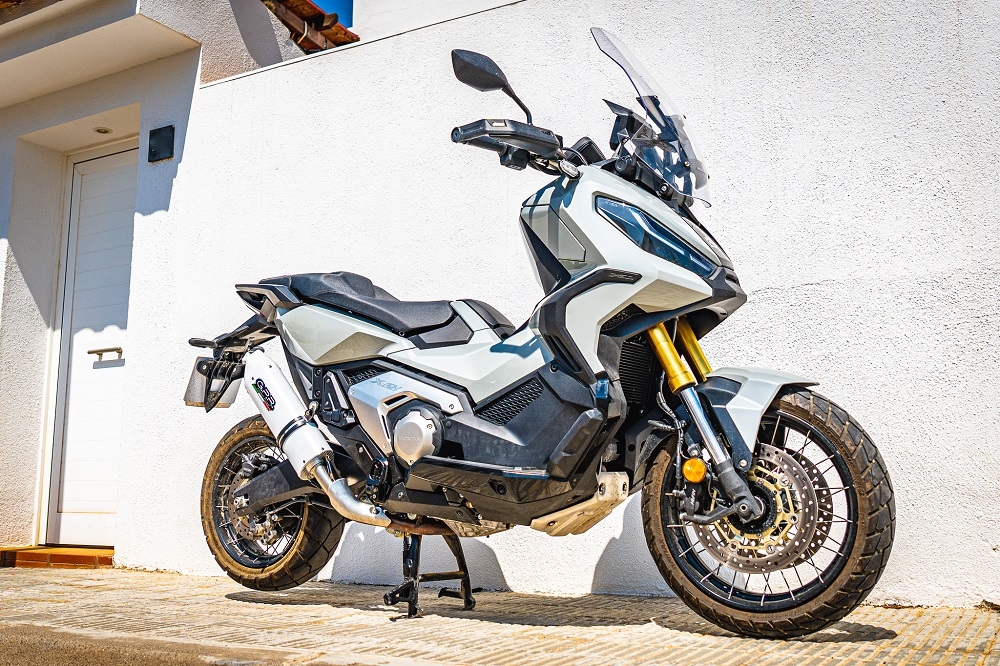 Exhaust compatible with Honda X-Adv 750 2016-2020, Albus Evo4, Homologated legal slip-on exhaust including removable db killer and link pipe