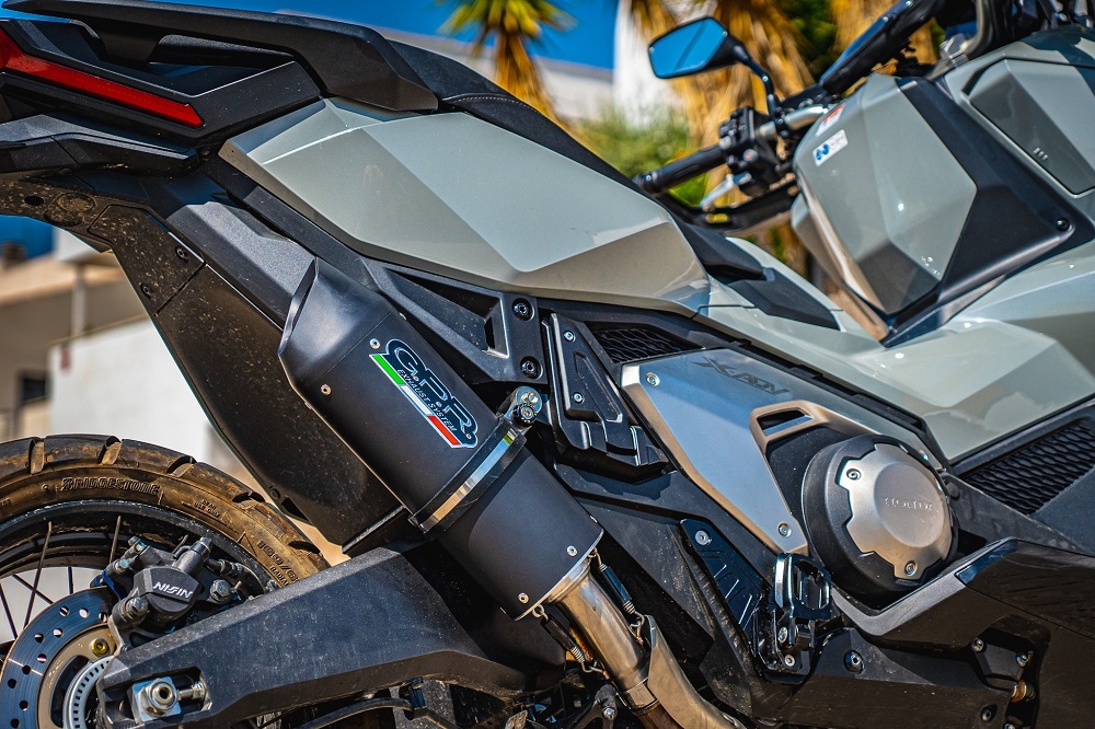 Esapament GPR compatibil cu Honda X-Adv 750 2021 Evacuare slip-on omologata, inclusiv db killer detașabil și cot de legătură,Furore Evo4 Nero