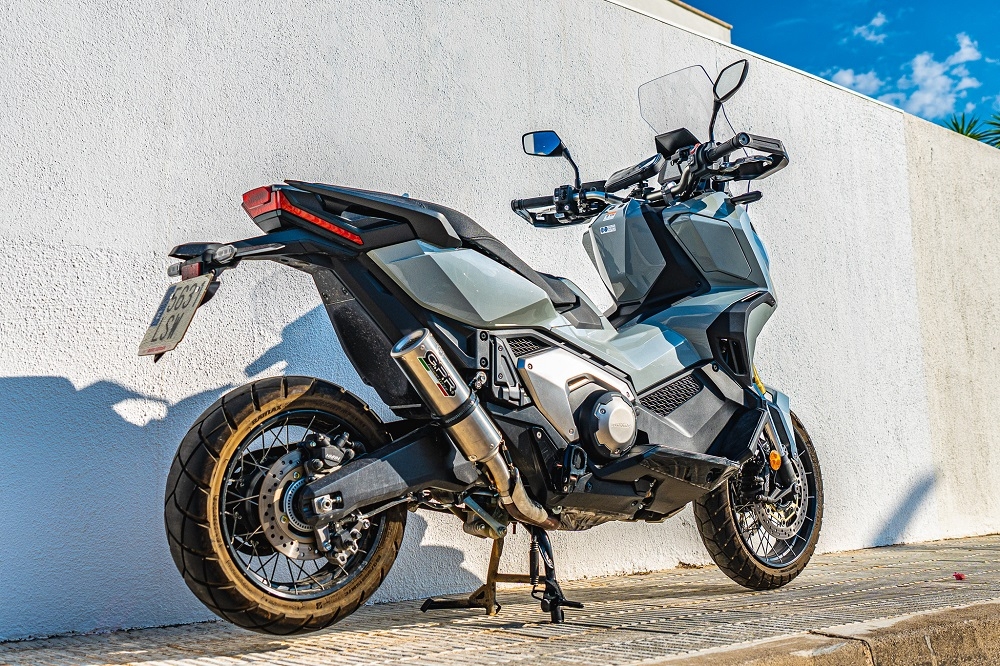 Esapament GPR compatibil cu Honda Forza 750 2021 Evacuare slip-on omologata, inclusiv db killer detașabil și cot de legătură,M3 Titanium Natural