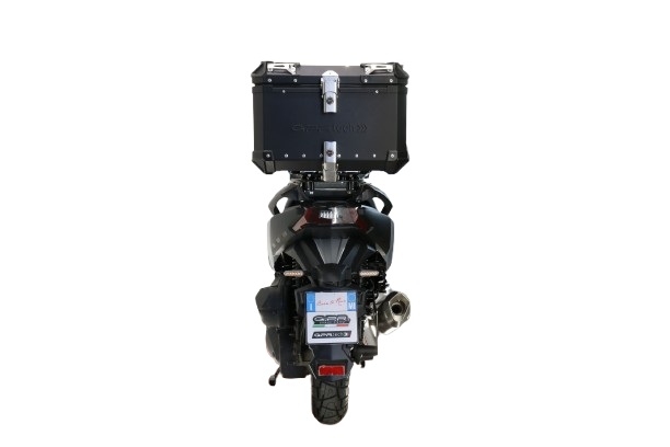 Top case GPR TECH  Sym ADX 300 2024/2026 e5 Plus Zwart Topcase din aluminiu, culoare neagră, cu placă specifică inclusă Capacitate 45 litri.
