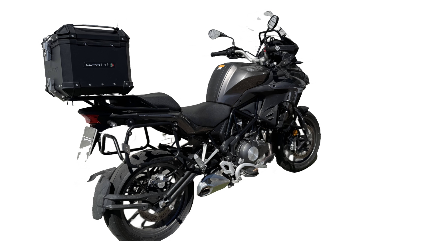 Top case GPR TECH  Benelli Trk 502 X 2021/2024 e5 Zwart Topcase din aluminiu, culoare neagră, cu placă specifică inclusă Capacitate 35 litri.