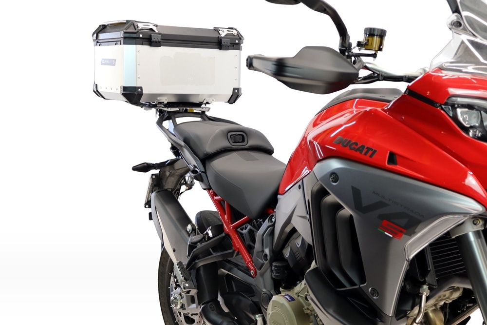 Top case GPR TECH compatible with  Harley Davidson Pan America 1250 2020/2024 GPR TECH Top case in aluminum, silver color with specific plate included Capacity 45 LT.