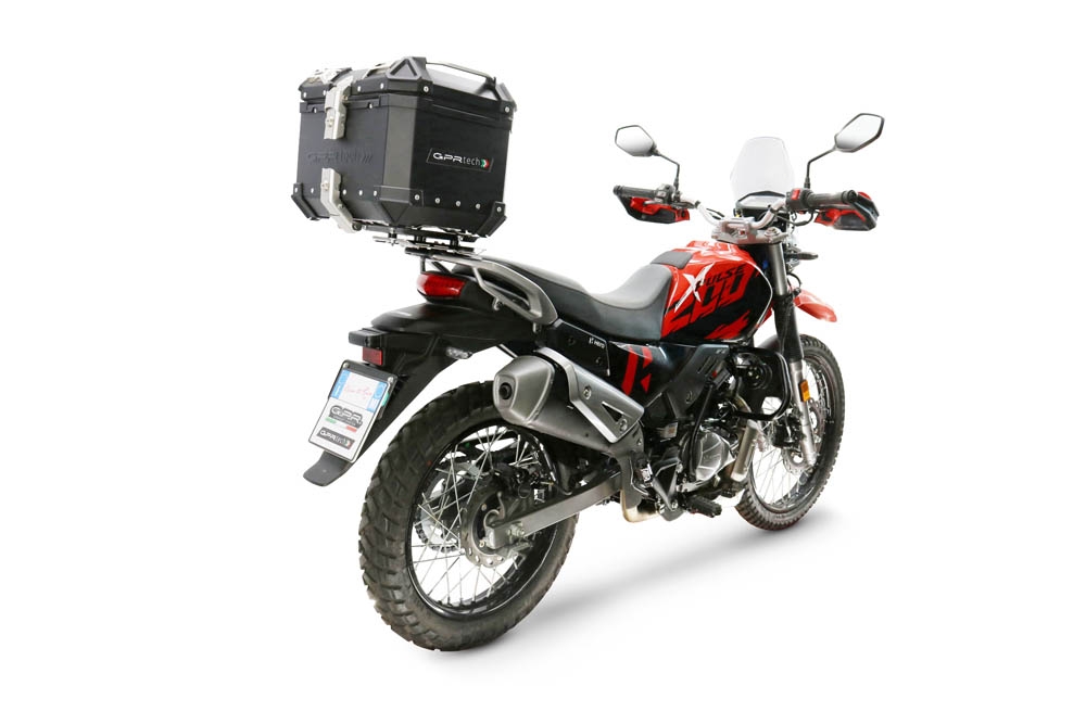Top case GPR TECH compatible with  Hero Xpulse 200 BS6 4V 2021/2024 E5 GPR TECH Top case in aluminum, black color with specific plate included Capacity 26 LT.