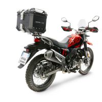 Top case GPR TECH compatible with  Hero Xpulse 200 BS6 4V 2021/2024 E5 GPR TECH Top case in aluminum, black color with specific plate included Capacity 26 LT.