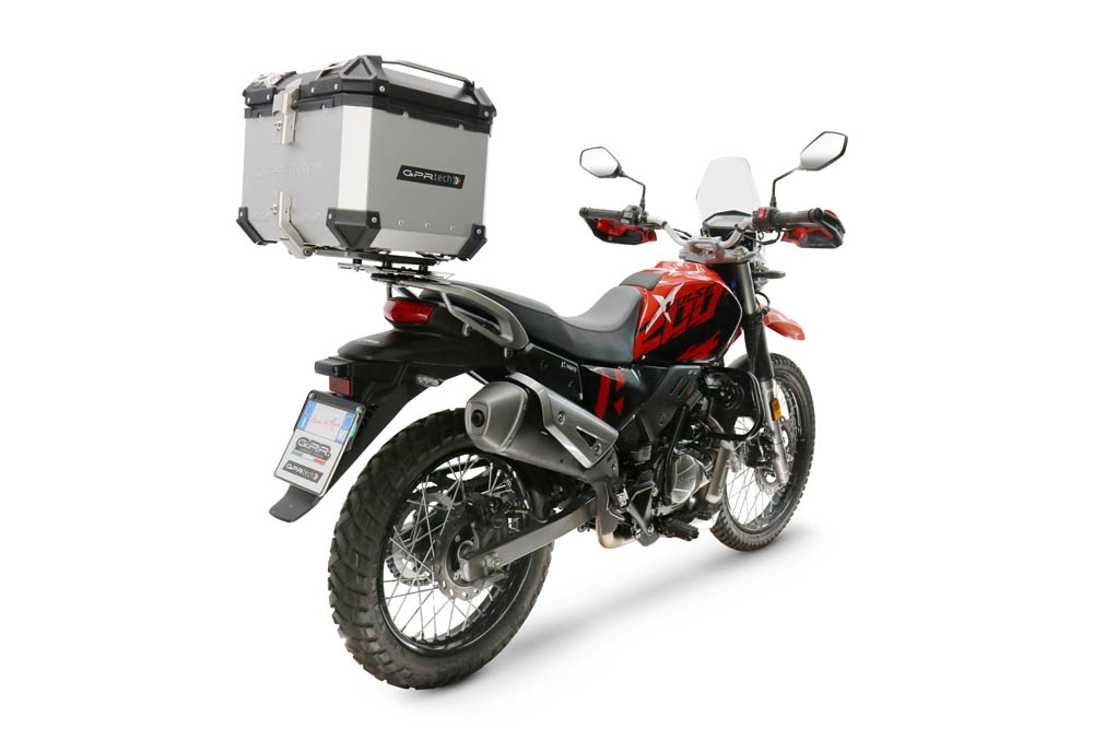 Top case GPR TECH compatible with  Hero Xpulse 200 BS6 4V 2021/2024 E5 GPR TECH Top case in aluminum, silver color with specific plate included Capacity 35 LT.