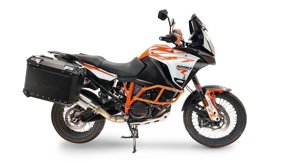 GPR TECH Uyumlu  Ktm Lc 8 1290 Super Adv 2017/2020 e4 Zwart Pereche de cutii laterale din aluminiu cu partea dreaptă conturată, culoare neagră, cu suport specific pentru geantă Capacitate 38 litri + 32 litri.
