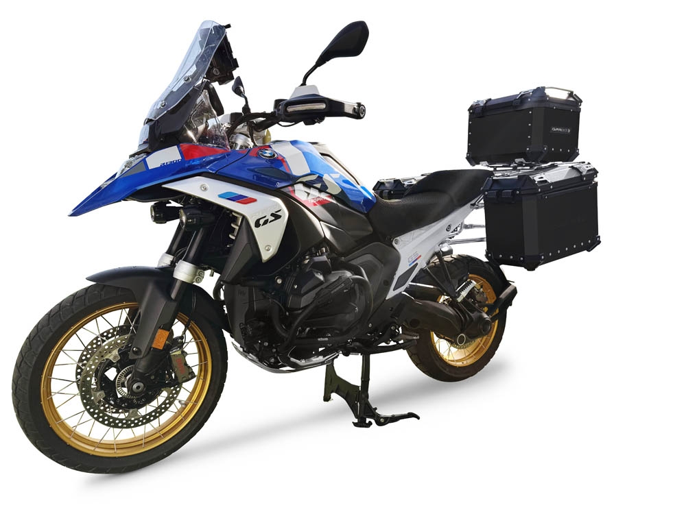 GPR TECH Uyumlu  BMW R 1300 GS 2023/2025 Zwart Kit triptic fabricat în culoarea neagră, cu Topcase 45 Lt + cufere laterale 38 Lt + 38 Lt + suport portbagaj general Capacitate topcase 45 L + capacitate valize laterale 38 L + 38 L.