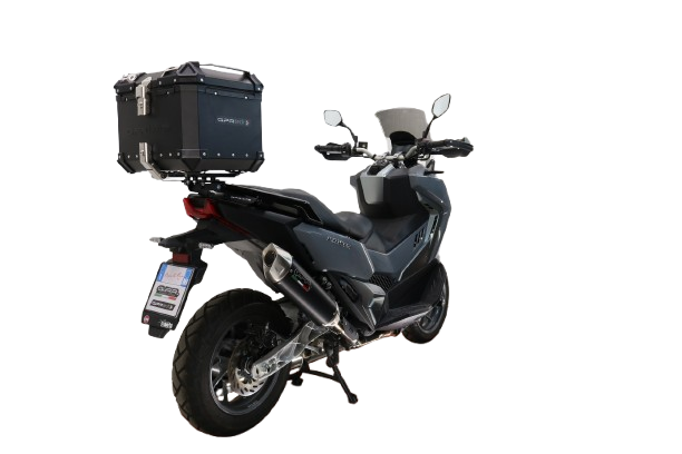 Top case GPR TECH  Sym ADX TG 400 2024/2026 e5 Plus Zwart Topcase din aluminiu, culoare neagră, cu placă specifică inclusă Capacitate 35 litri.