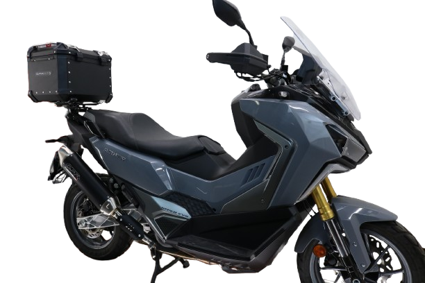Top case GPR TECH  Sym ADX TG 400 2024/2026 e5 Plus Zwart Topcase din aluminiu, culoare neagră, cu placă specifică inclusă Capacitate 26 litri.