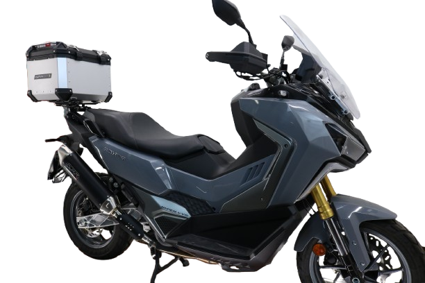 Top case GPR TECH  Sym ADX TG 400 2024/2026 e5 Plus Zilver Topcase din aluminiu, culoare argintie, cu placă specifică inclusă Capacitate 35 litri.