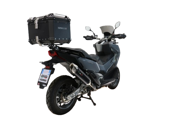 Top case GPR TECH  Sym ADX TG 400 2024/2026 e5 Plus Zwart Topcase din aluminiu, culoare neagră, cu placă specifică inclusă Capacitate 45 litri.