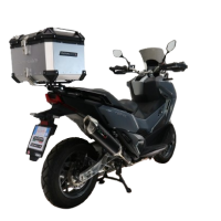Top case GPR TECH  Sym ADX TG 400 2024/2026 e5 Plus Zilver Topcase din aluminiu, culoare argintie, cu placă specifică inclusă Capacitate 45 litri.