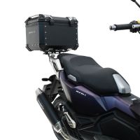 Top case GPR TECH  Sym ADX 125 2024/2026 e5 Plus Zwart Topcase din aluminiu, culoare neagră, cu placă specifică inclusă Capacitate 45 litri.