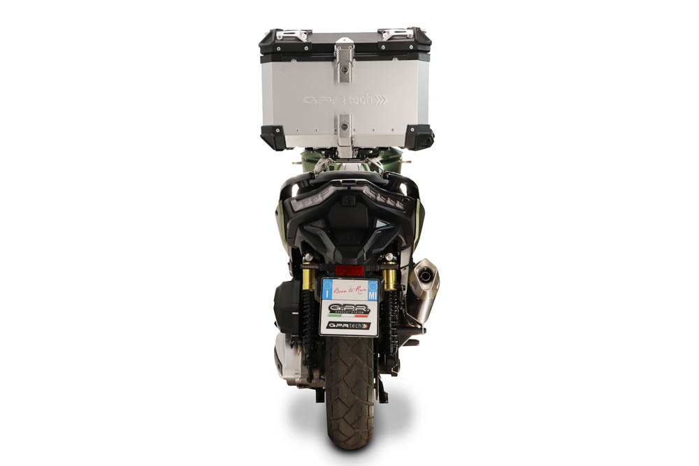 Top case GPR TECH  Voge SR 450 X 2026/2027 e5 plus Topcase din aluminiu, culoare argintie, inclusiv portbagaj și placă specifică Capacitate 35 litri.