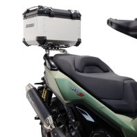 Top case GPR TECH  Voge SR 450 X 2026/2027 e5 plus Topcase din aluminiu, culoare argintie, inclusiv portbagaj și placă specifică Capacitate 35 litri.