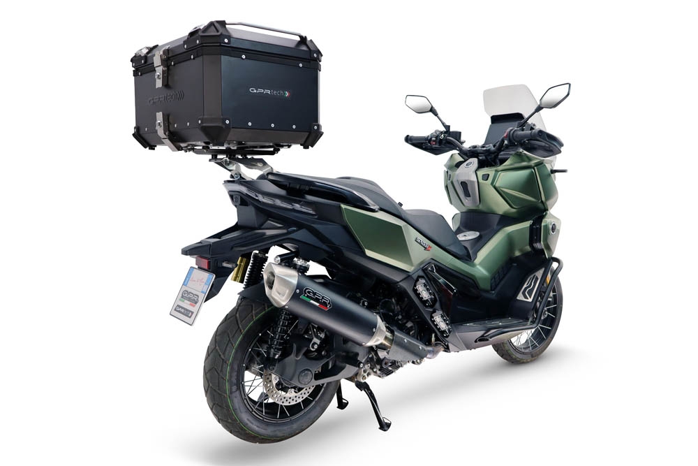 Top case GPR TECH  Voge SR 450 X 2026/2027 e5 plus Topcase din aluminiu, culoare neagră, inclusiv portbagaj și placă specifică Capacitate 45 litri.