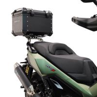 Top case GPR TECH  Voge SR 450 X 2026/2027 e5 plus Topcase din aluminiu, culoare neagră, inclusiv portbagaj și placă specifică Capacitate 35 litri.